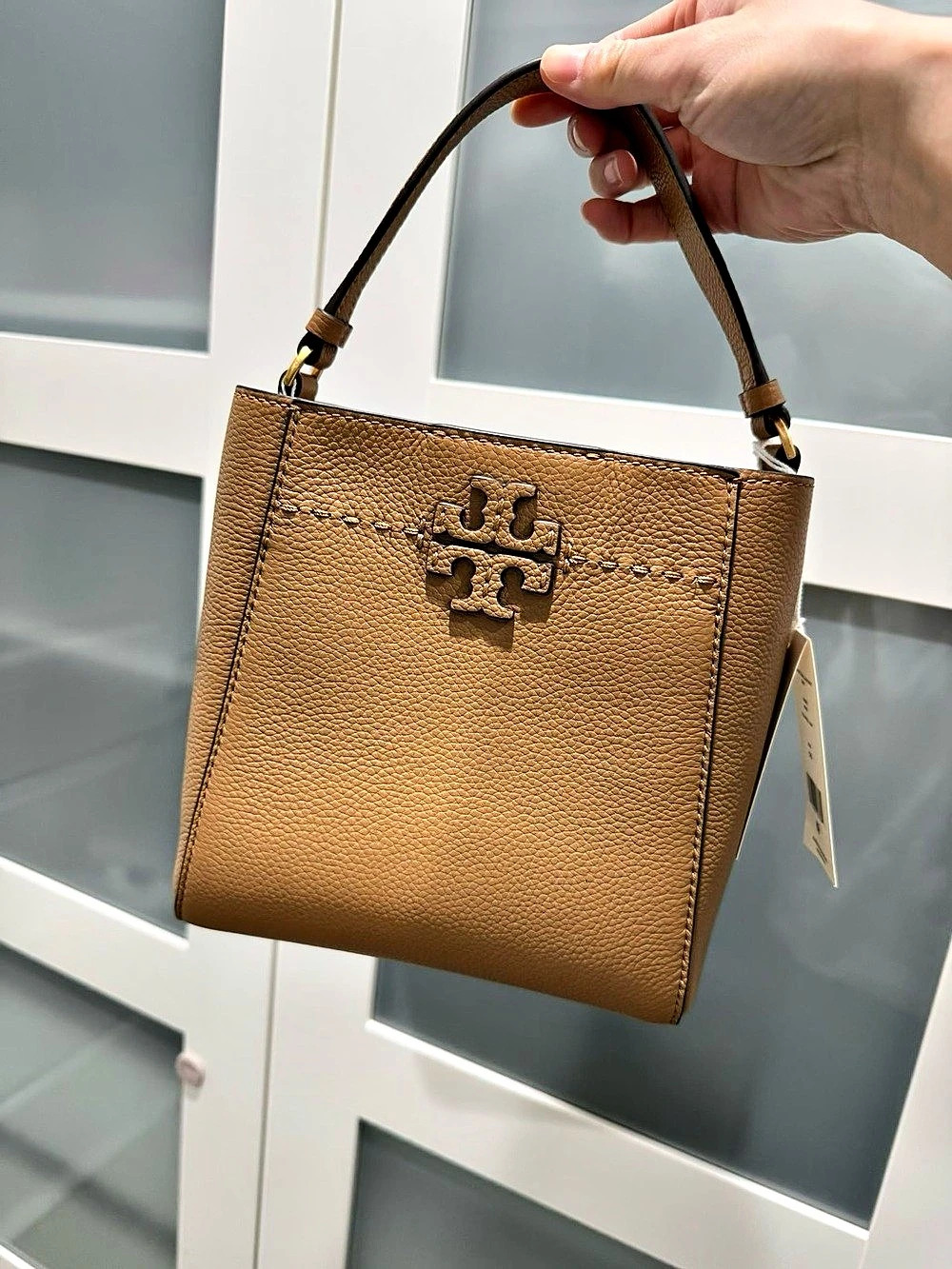 NWT Tory Burch Small McGraw Bucket Bag tiramisu